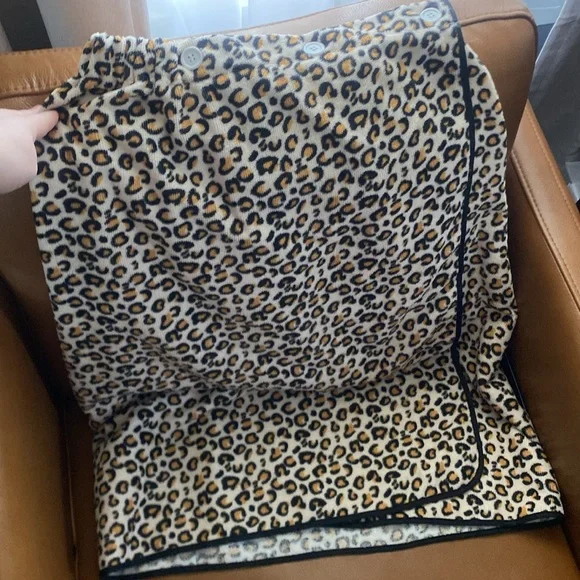 Leopard Print towel wrap, leopard and grey head towel wraps - Picture 3 of 4